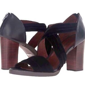 Tommy Bahama Lalai Black Leather and Suede Crisscross Chunky Block Heel Sandal